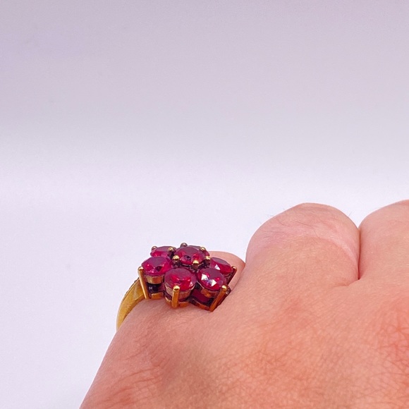 Floral Garnet Ring, GbD, Size 7 - Picture 4 of 4